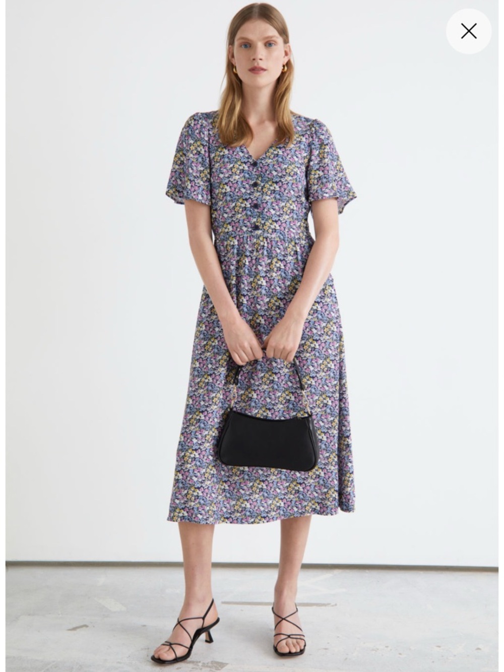 & Other Stories Flutter sleeve midi dress
Purple florals size 12